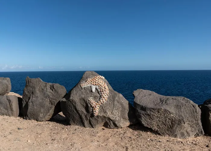 Villa Oceana - Cliffside Retreat