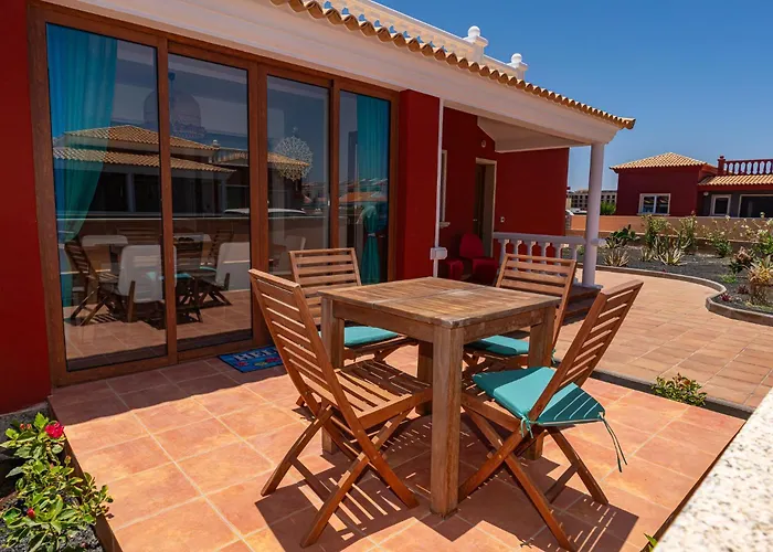Villa Oceana - Cliffside Retreat