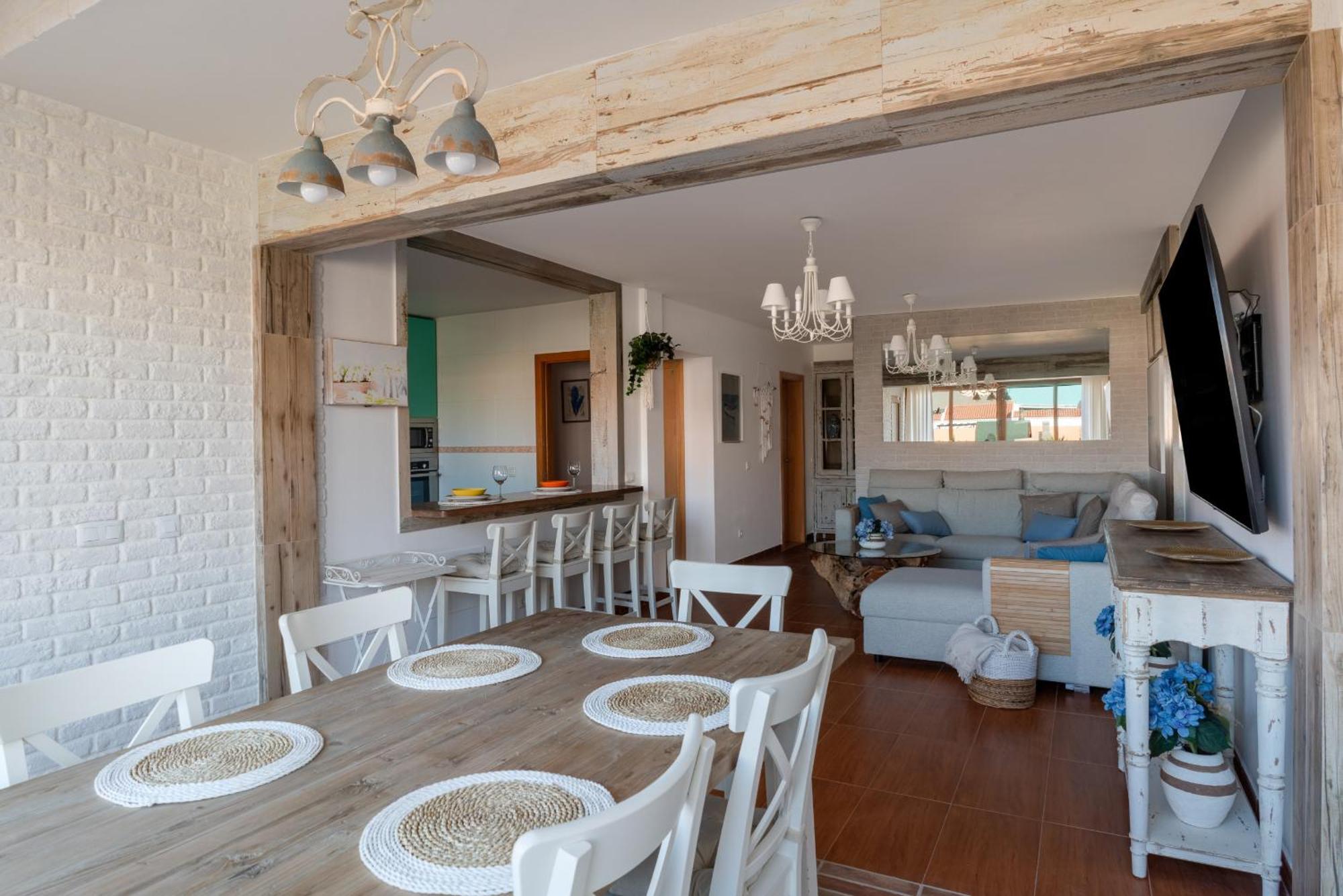 Oceana - Cliffside Retreat *